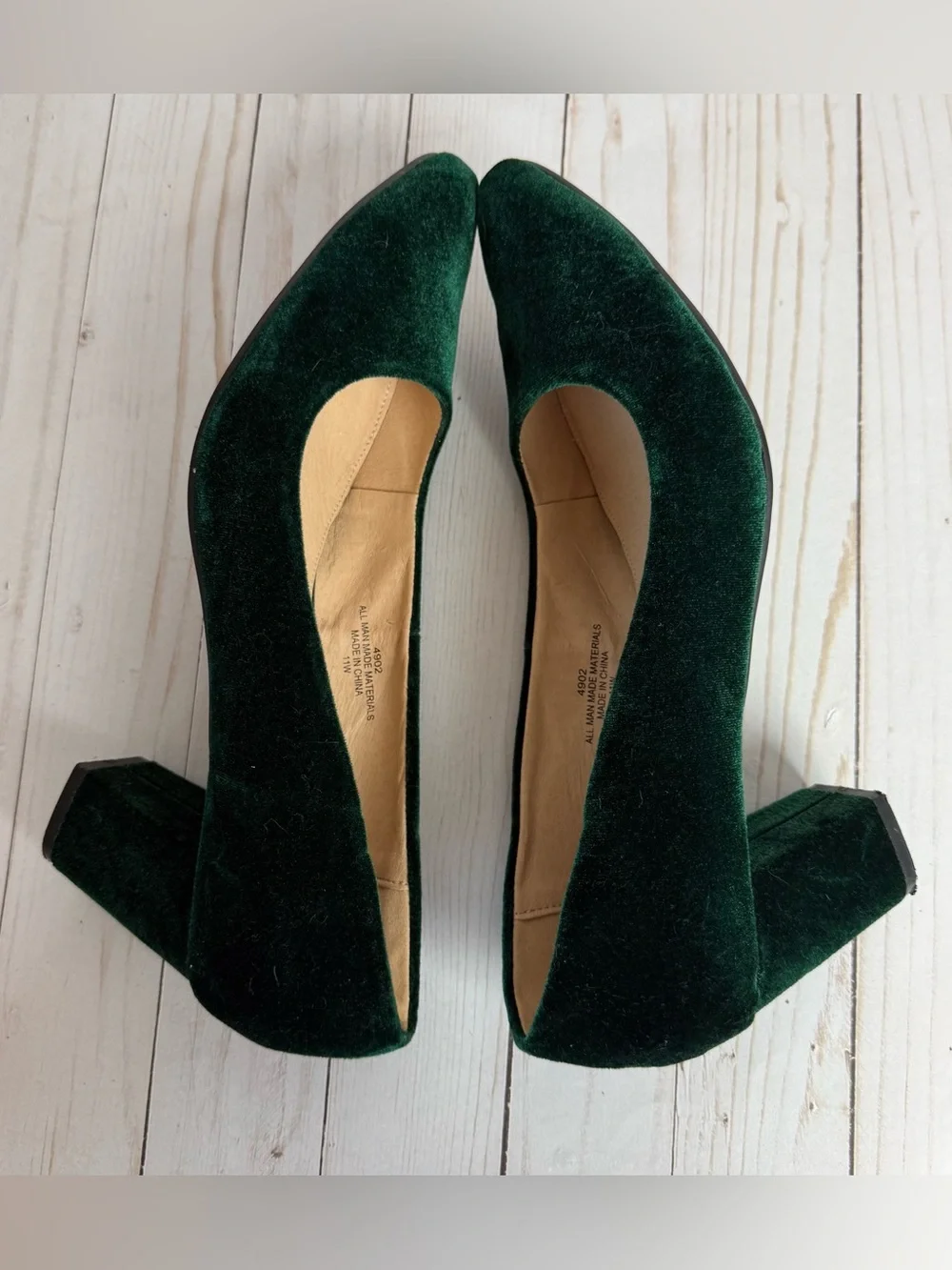 Eloquii Emerald Dark Green Velvet Block Heel Pumps Christmas Holidays